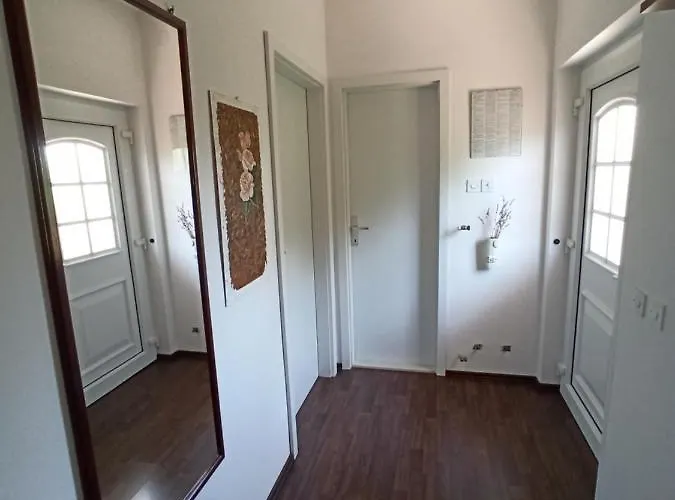 House Clara 아파트