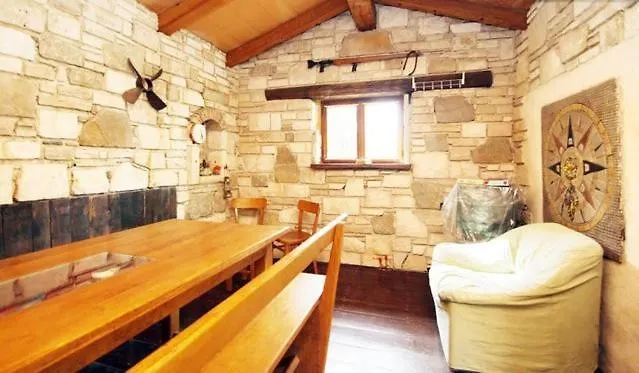 아파트 House Clara