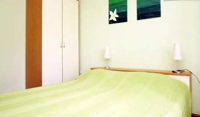 House Clara 아파트 우마그